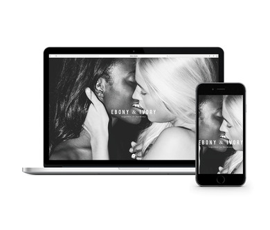 Woodstoxx interieur concept fotografie Ebony Ivory kissing women Macbook Ret Iphone EI animation lowres 2